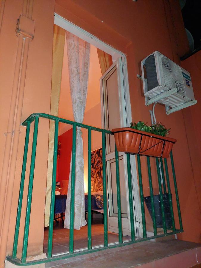 Case Vacanza Pistorius Napoli Esterno foto